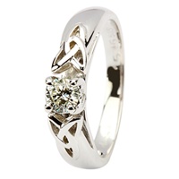 14k Gold Trinity Knot Diamond Ring