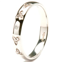 14kt White Gold Celtic Embossed Pressure Set Diamo