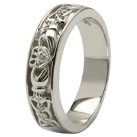 Claddagh Wedding Ring Diamonds Set with Celtic Kno